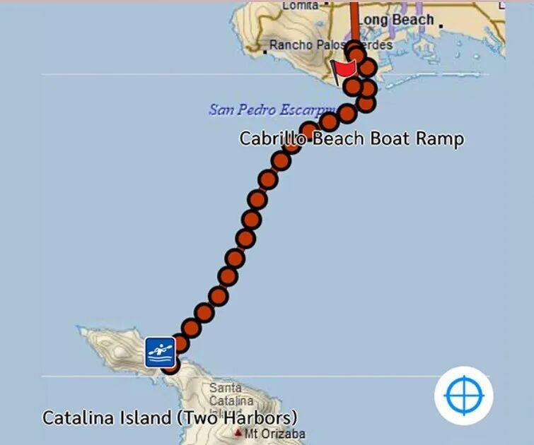 开云登录入口-他真用蘑菇做了艘船！在海上划了12小时，居然没事？！