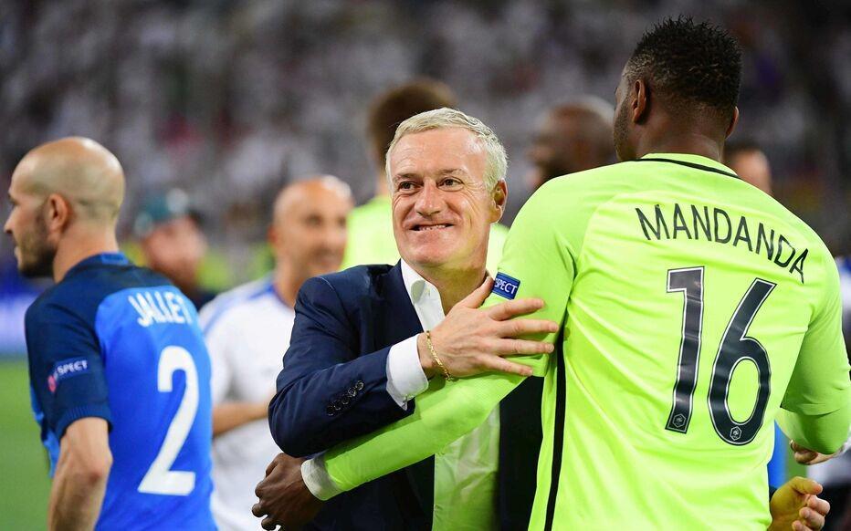 KAIYUN SPORTS-德尚致敬曼丹达：你是一位真正的领袖，与你共事是种享受