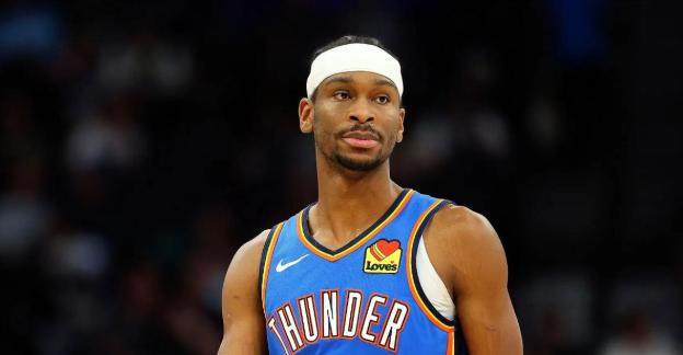 开云体育APP下载-恐怖效率轰出40+10！亚历山大或让库里纪录作古